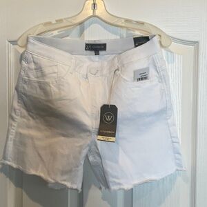 Women’s Wit & Wisdom jean shorts - white; new with tags